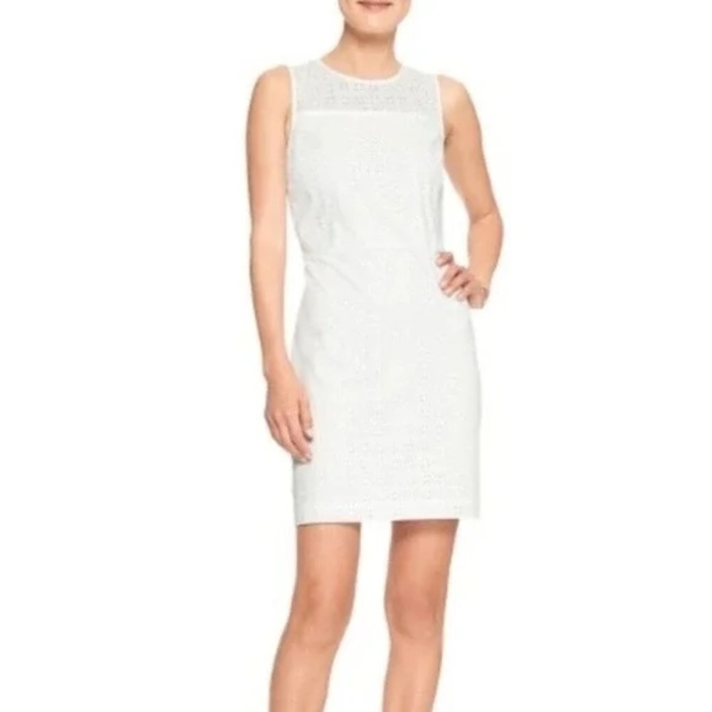 Banana Republic White Sheath Mini Dress Sleeveless Crew Neck